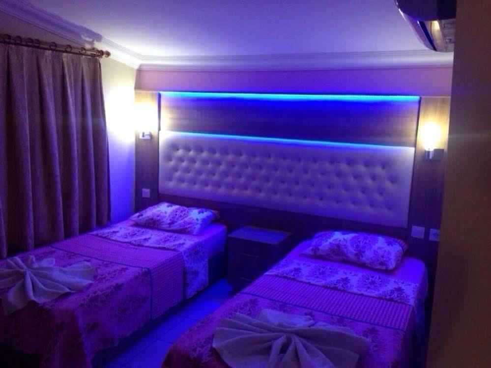 Sun Apartments Marmaris Esterno foto