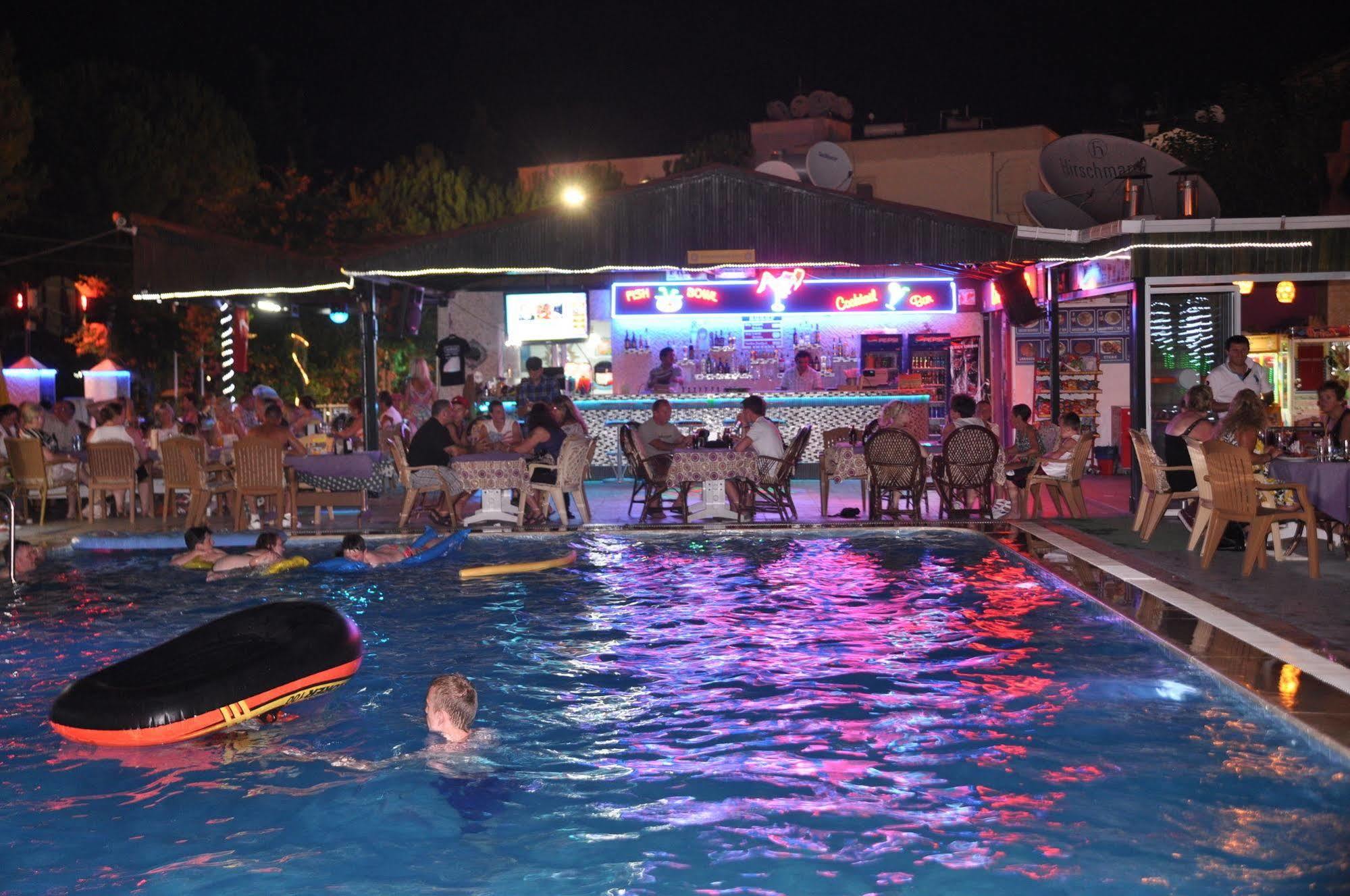 Sun Apartments Marmaris Esterno foto