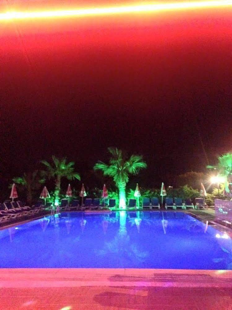 Sun Apartments Marmaris Esterno foto